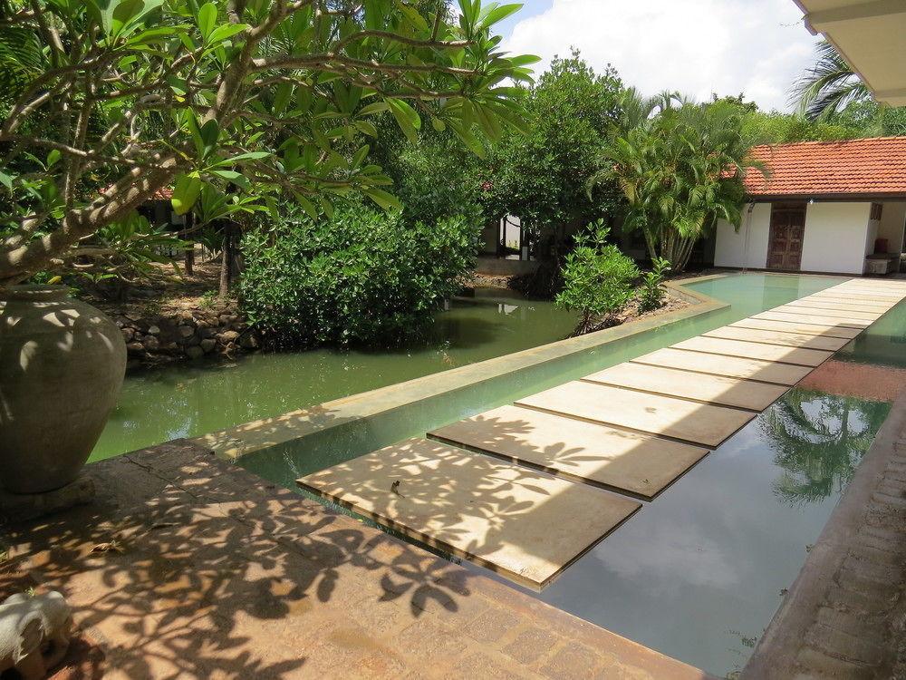 Villa Hundira